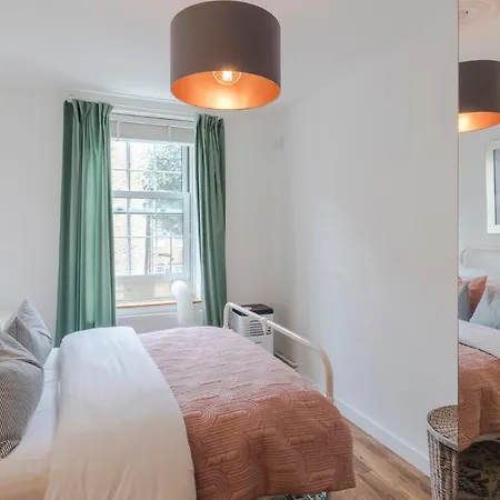 Central Euston One Bedroom Home London Exterior photo