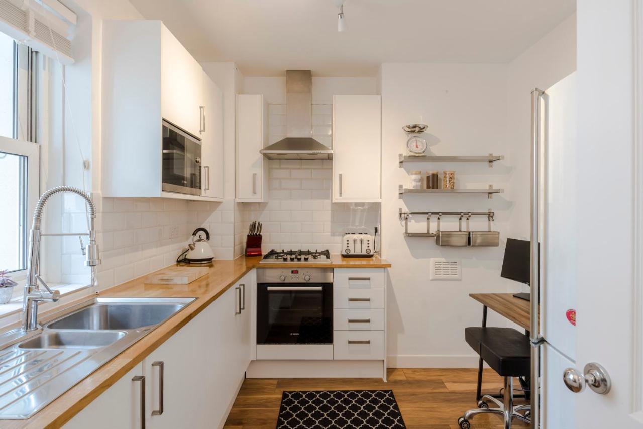 Euston One Bedroom Лондон